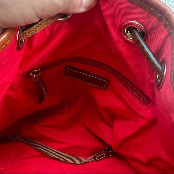 Dooney & Bourke Purple Leather Bucket Bag.NWOT! - Picture 11 of 12